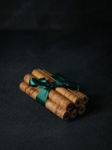 Bērza tāses rullīši galda piederumiem - 6gb.